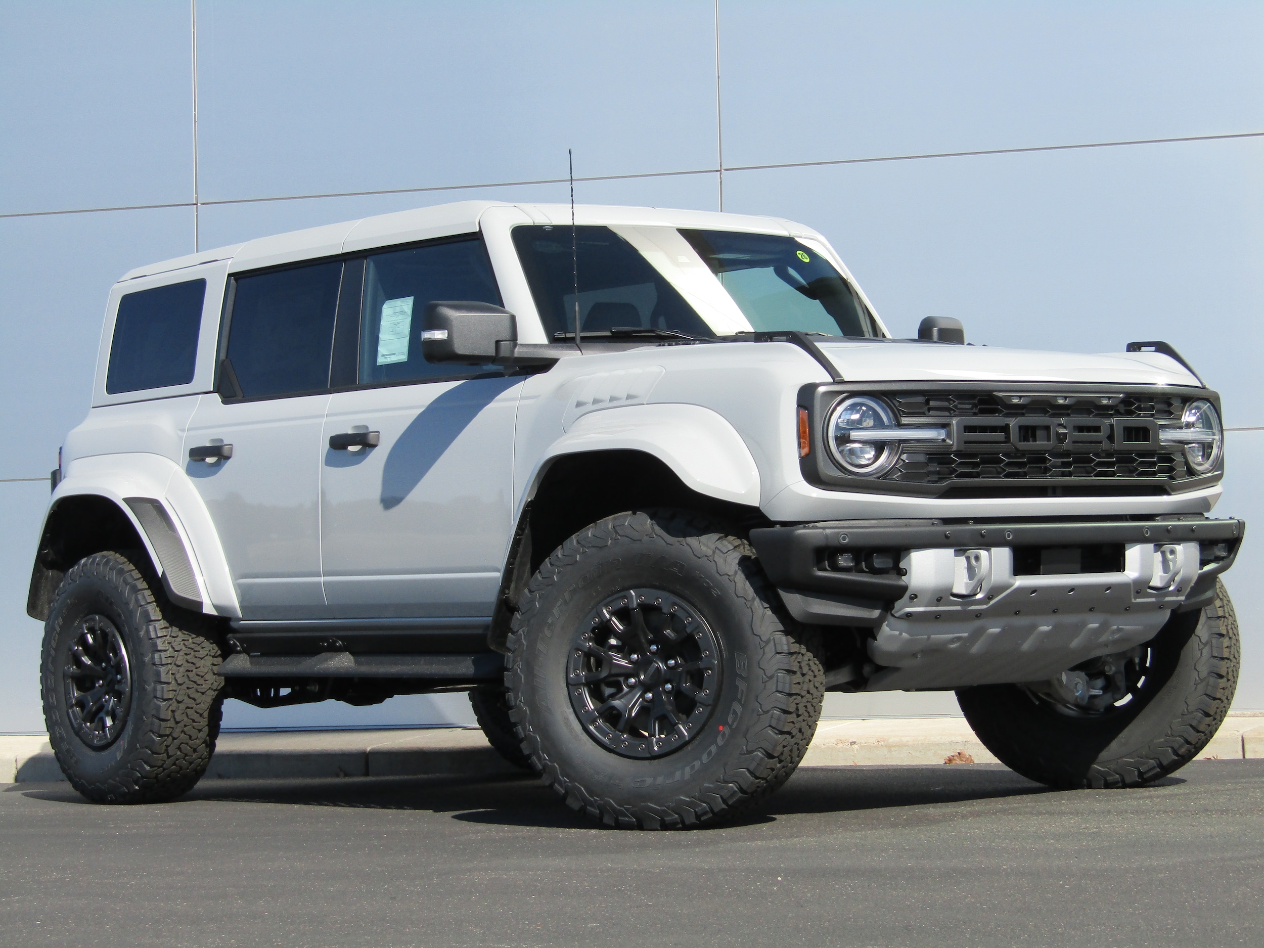 2026 Ford Bronco SUV 