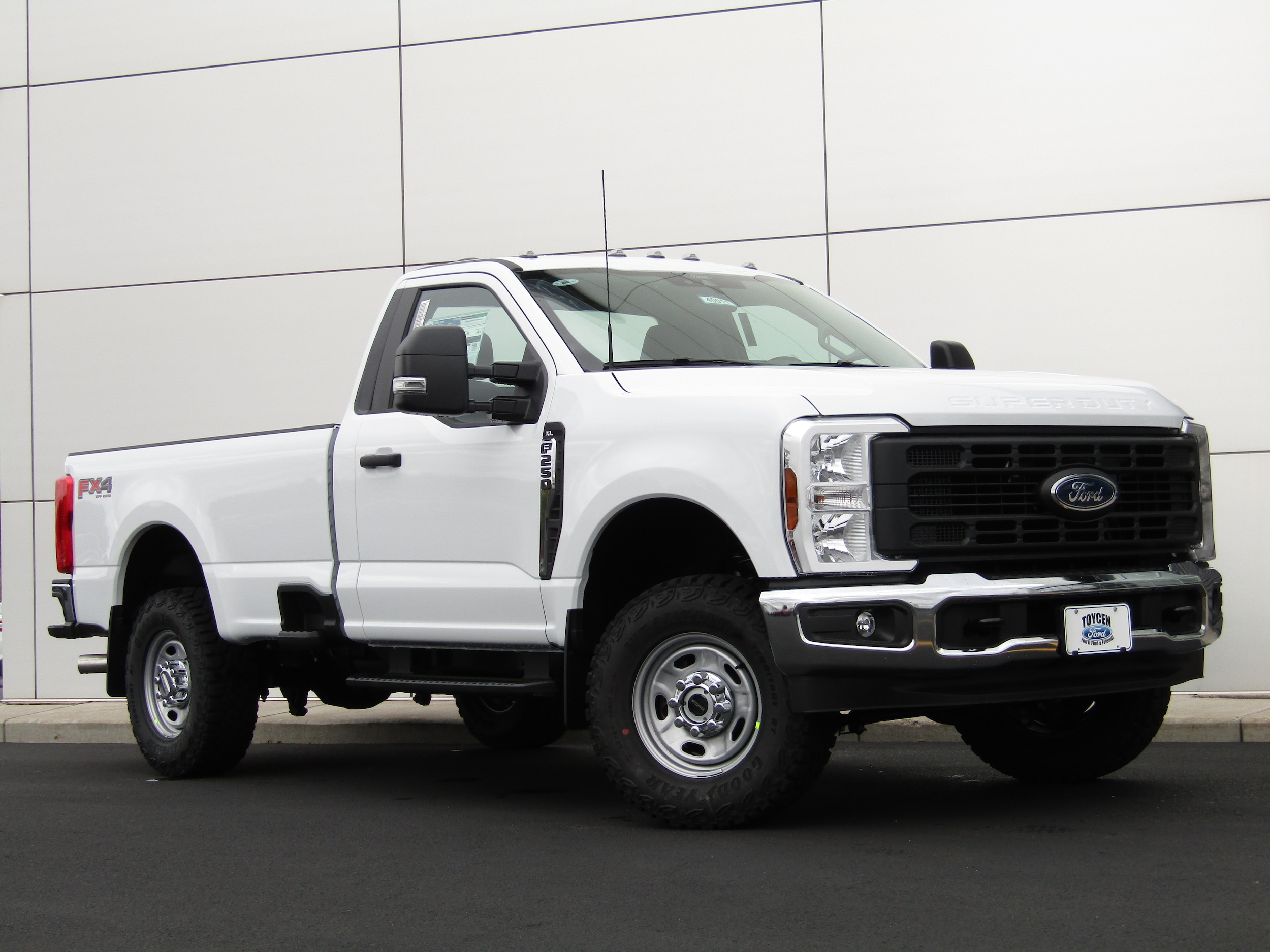 2026 Ford F-250 Super Duty XL's photo