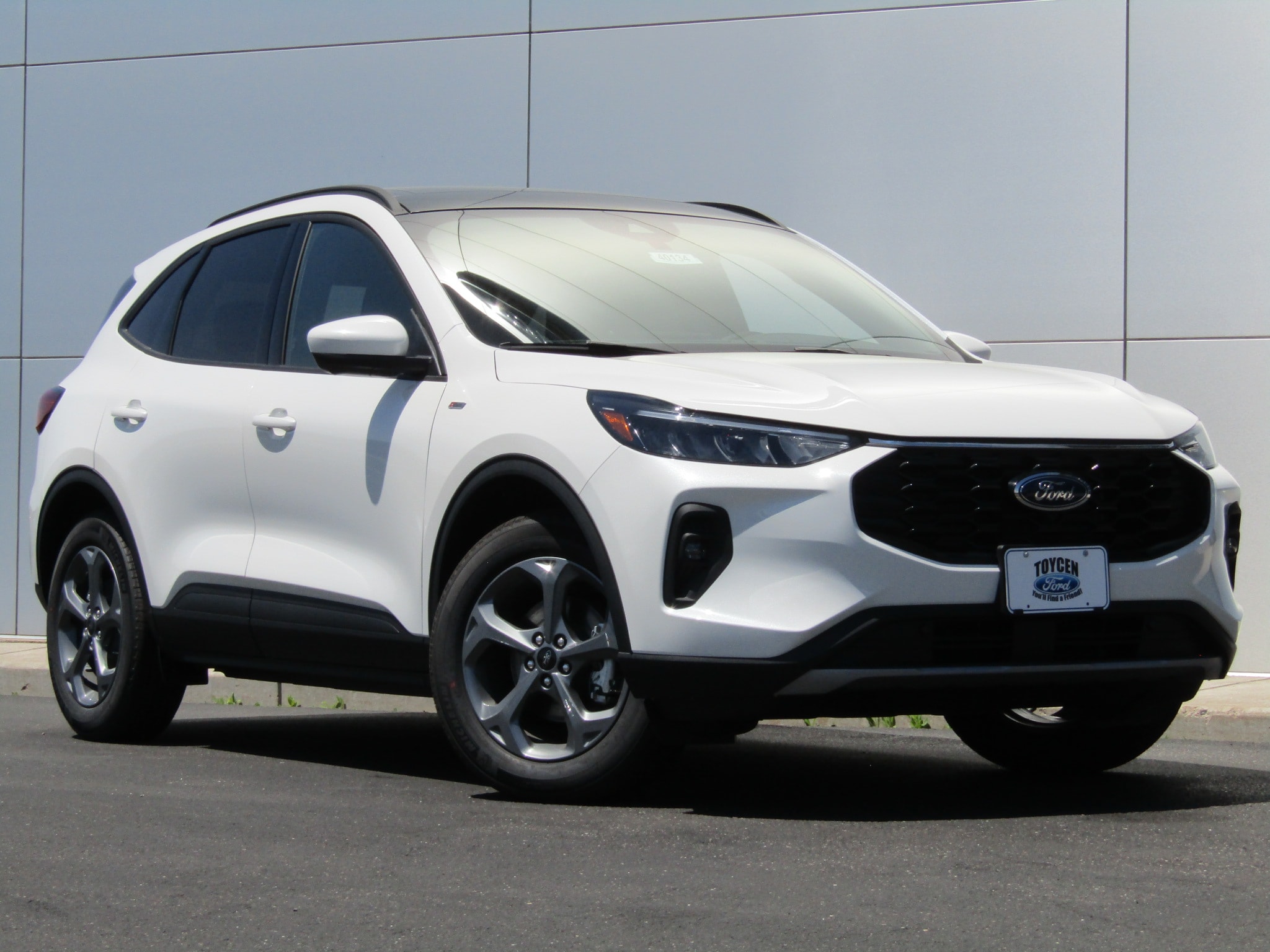 2026 Ford Escape ST-Line Select AWD's photo