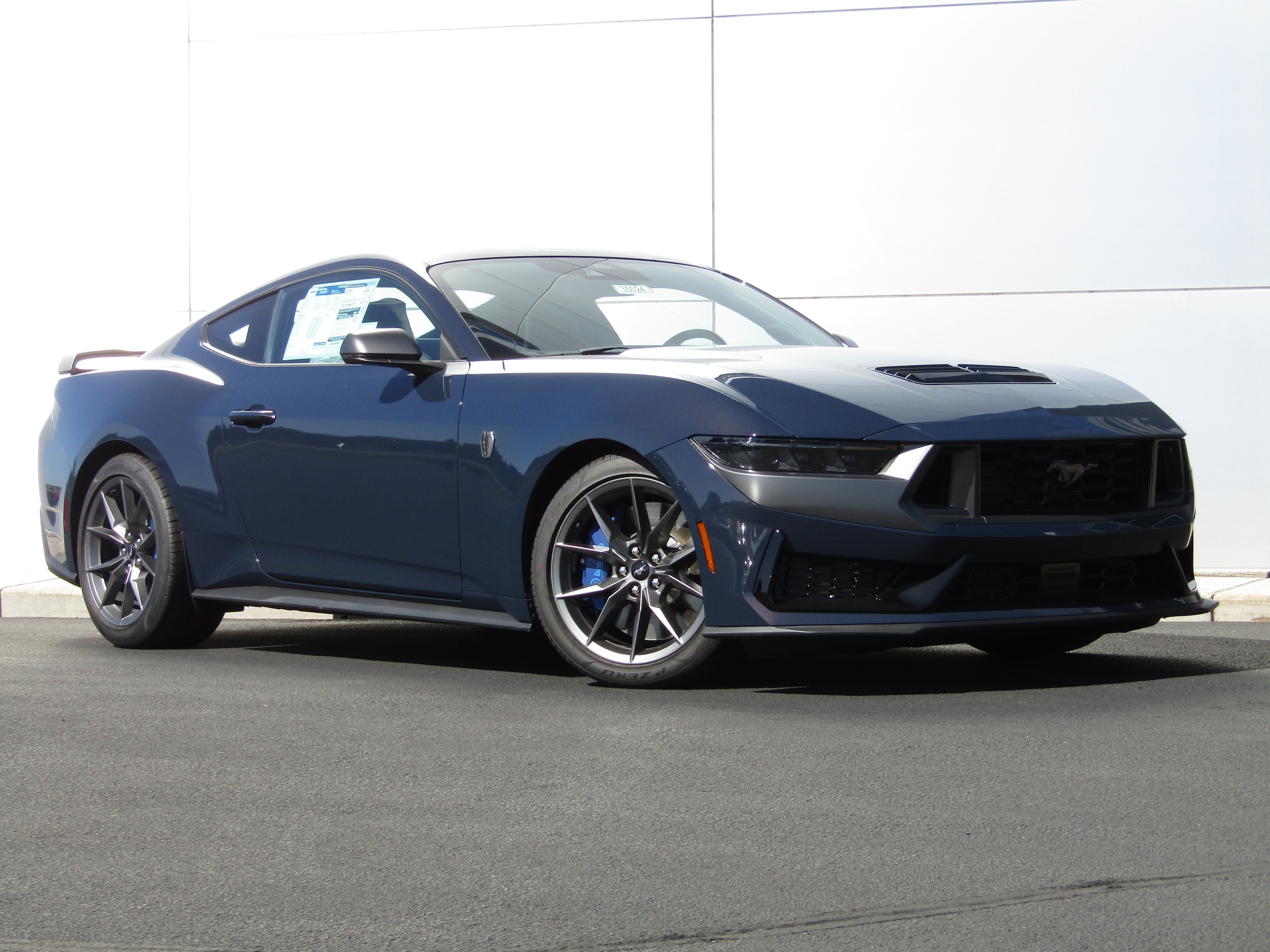 2025 Ford Mustang Dark Horse's photo