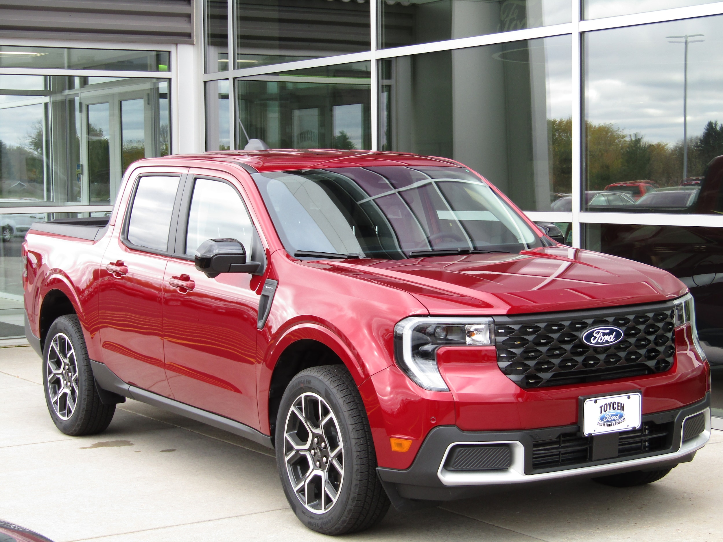 2025 Ford Maverick Lariat's photo