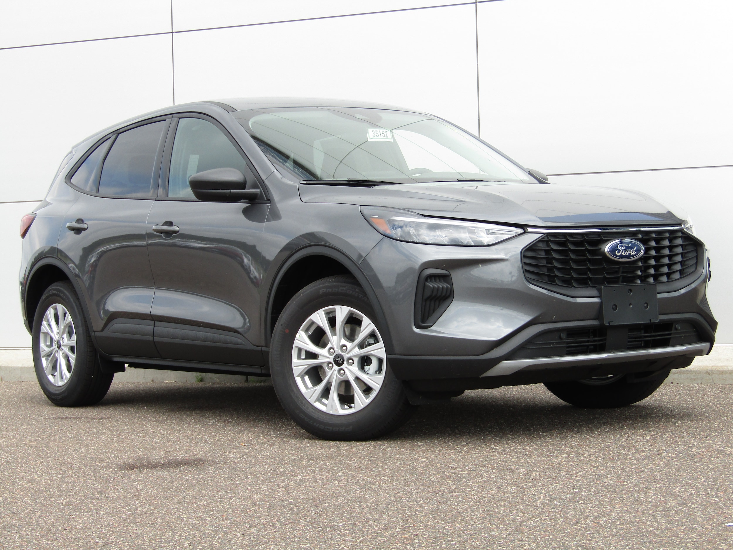 2025 Ford Escape Active's photo