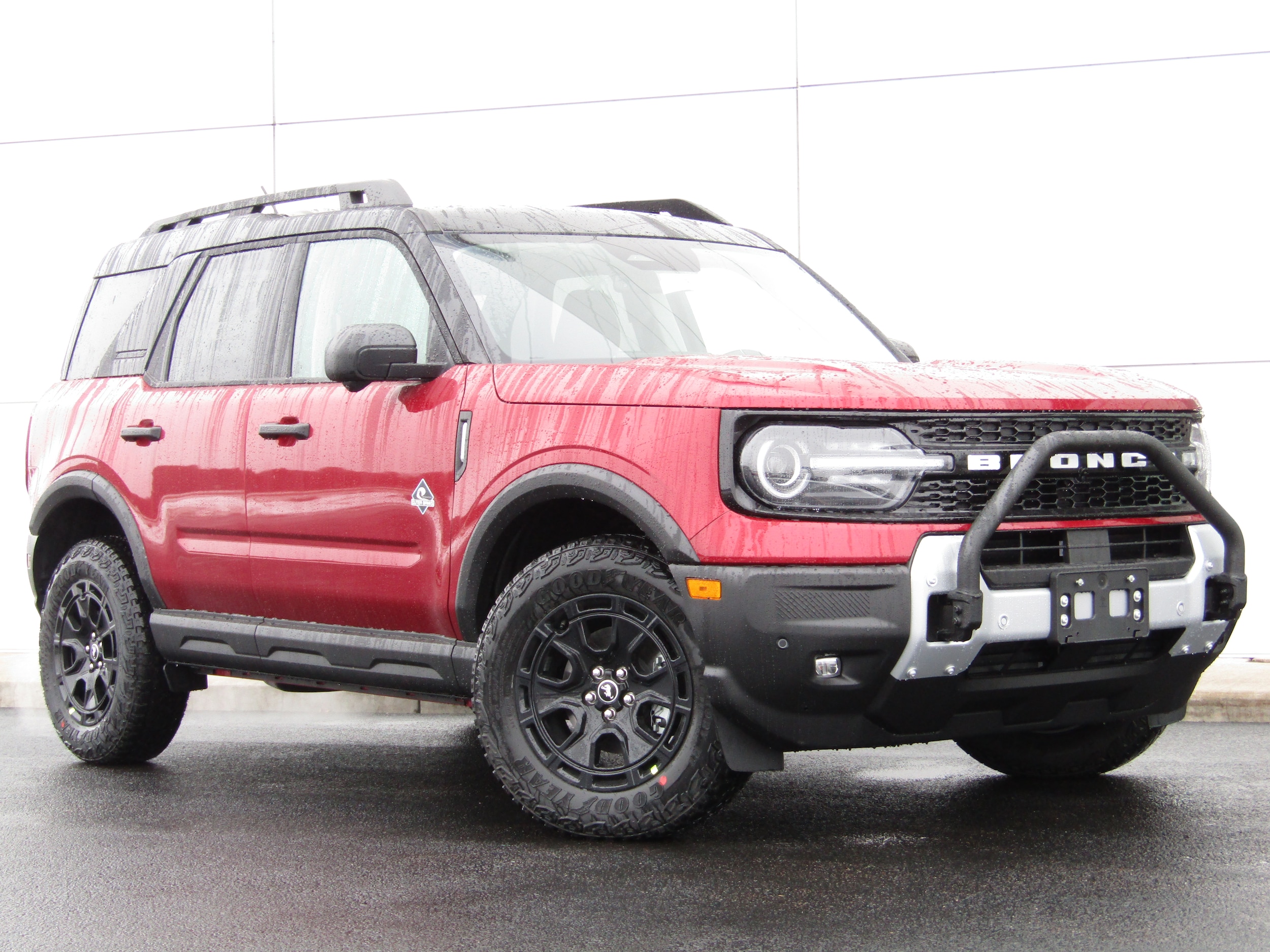 2025 Ford Bronco Sport Outer Banks's photo