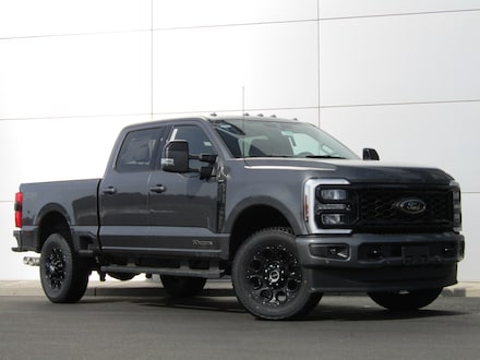 2026 Ford Super Duty F-350&reg; Lariat&reg; TRUCK
