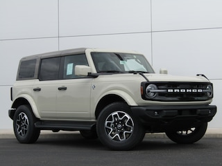 2026 Ford Bronco Outer Banks&reg; SUV