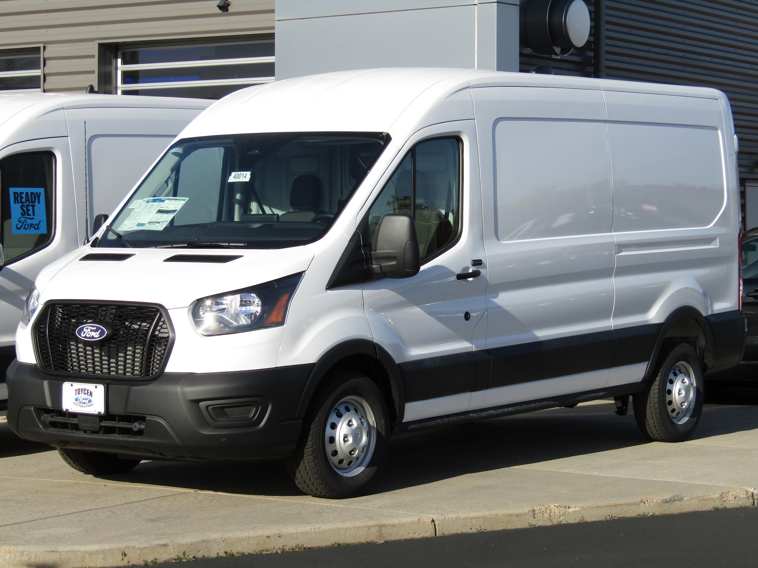 2026 Ford Transit Van Base's photo