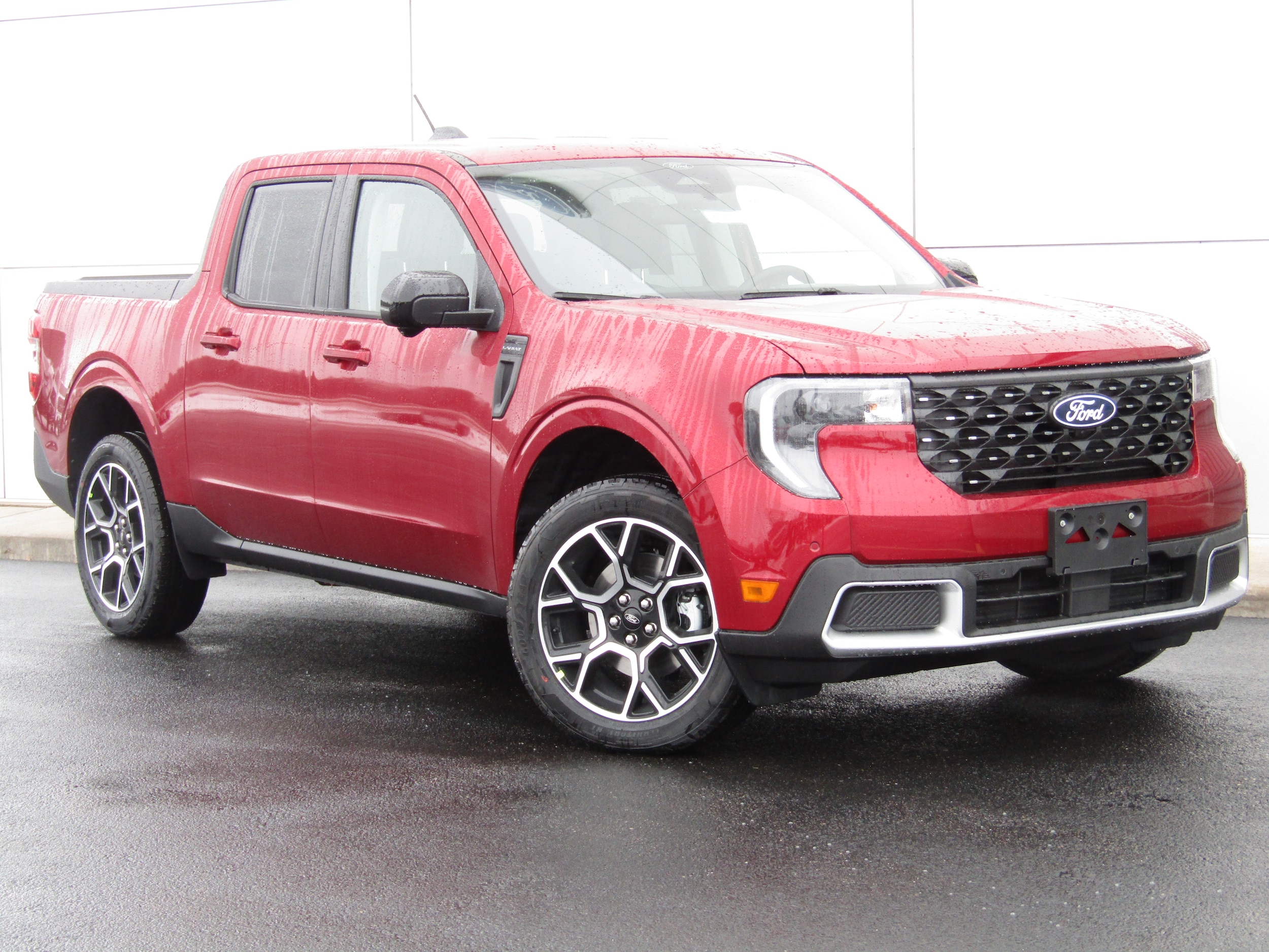 2026 Ford Maverick Lariat's photo