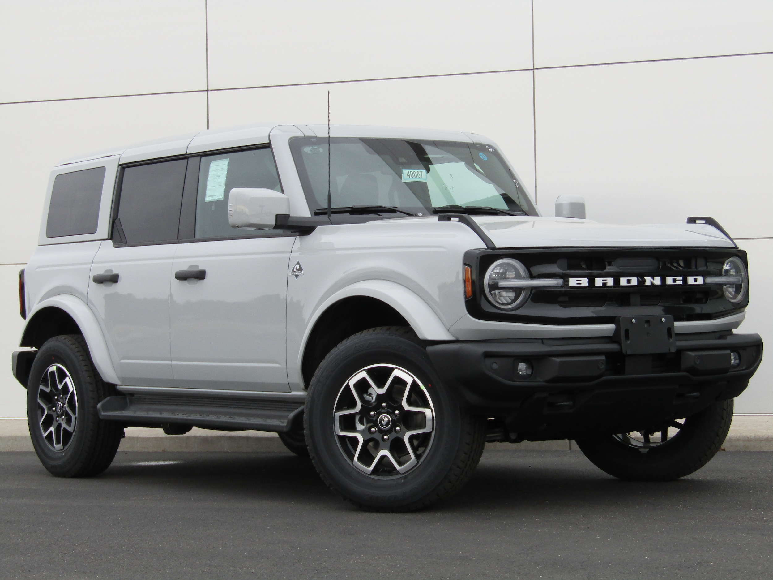 2026 Ford Bronco SUV 