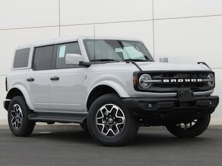 2026 Ford Bronco Outer Banks&reg; SUV
