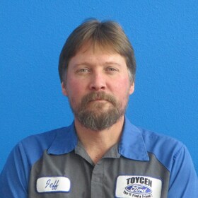 Staff member Jeff Poradish from ID_fb0e820f87a3