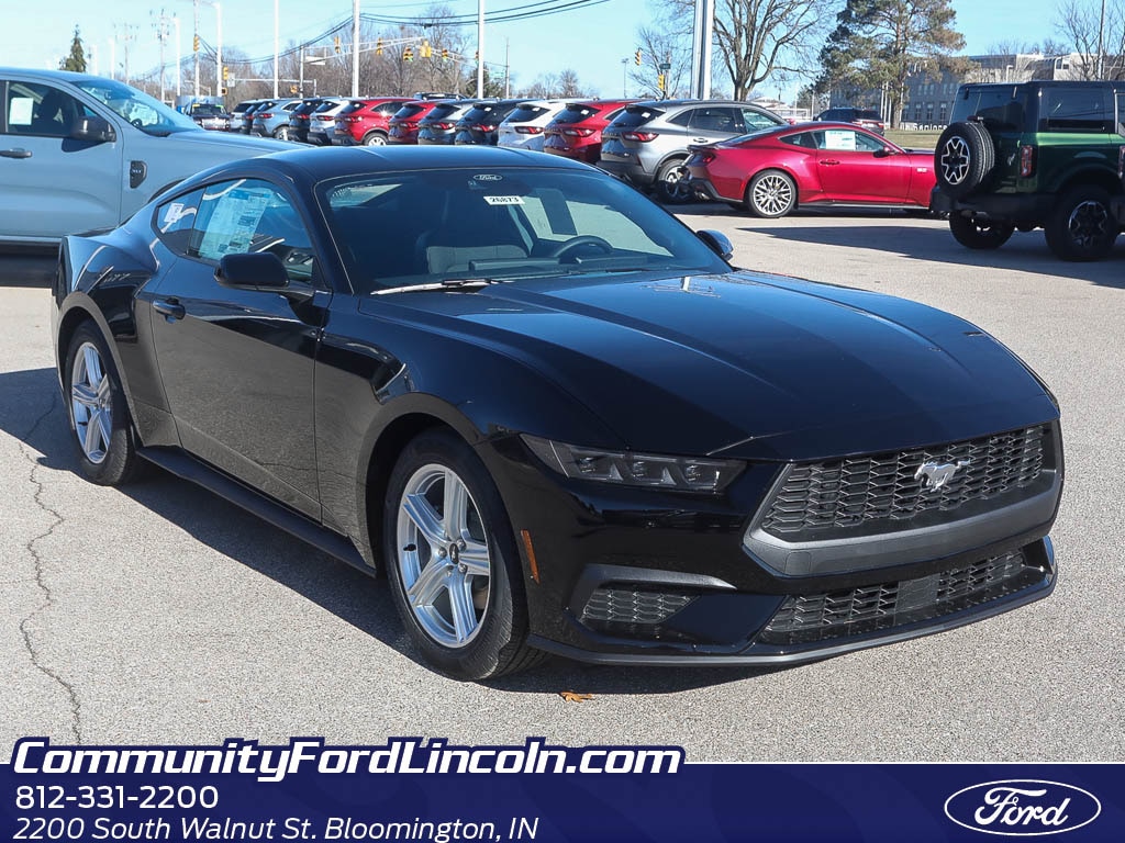 2026 Ford Mustang EcoBoost's photo