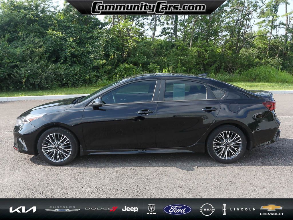 2023 Kia Forte GT-Line photo 3