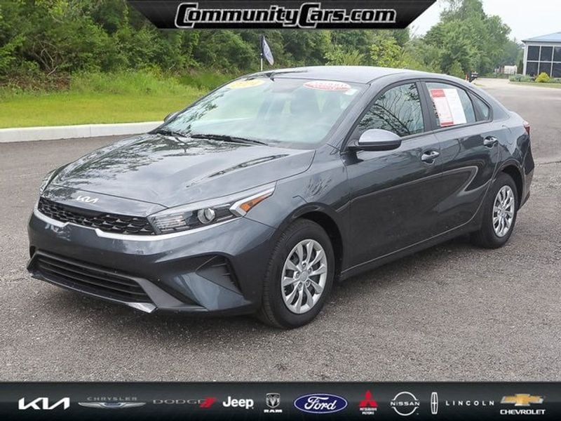 Certified 2024 Kia Forte LX with VIN 3KPF24AD7RE823199 for sale in Bloomington, IN