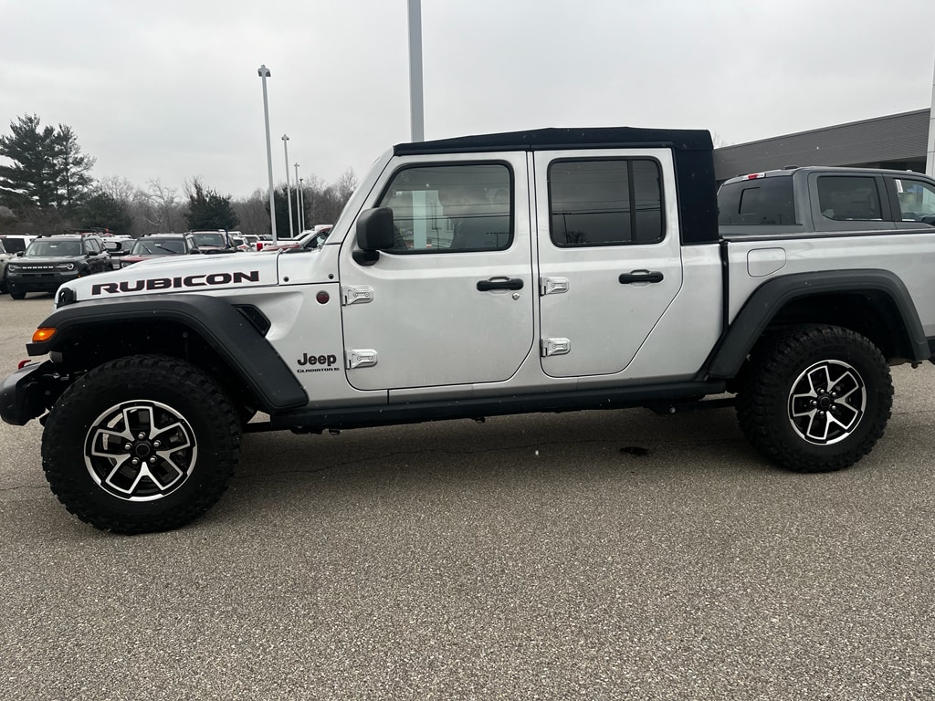 Used 2024 Jeep Gladiator Rubicon Crew Cab