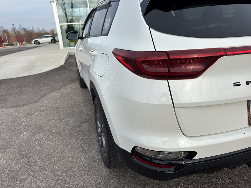 2022 Kia Sportage Nightfall Edition photo 4