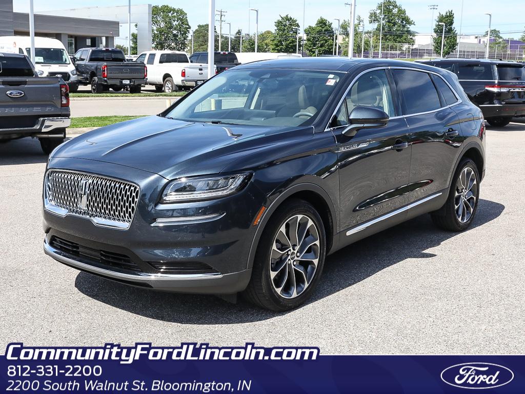 2023 Lincoln Nautilus Reserve AWD's photo