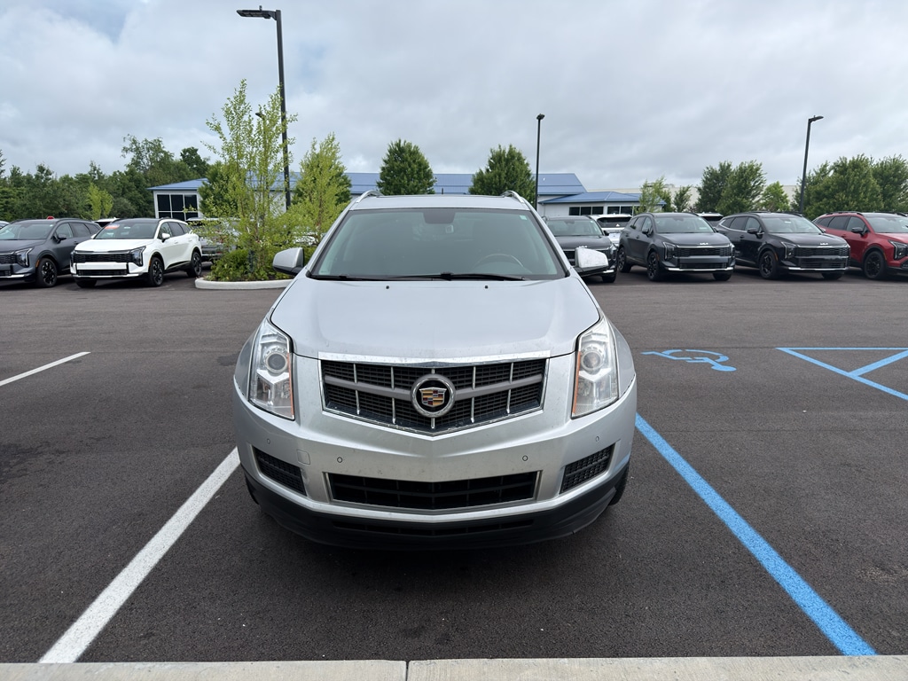 2010 Cadillac SRX's photo