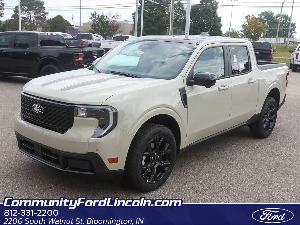 2025 Ford Maverick Lariat photo 2