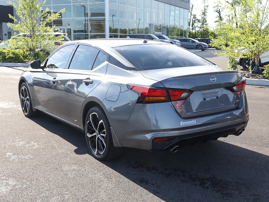 Used 2024 Nissan Altima 2.5 SR Sedan