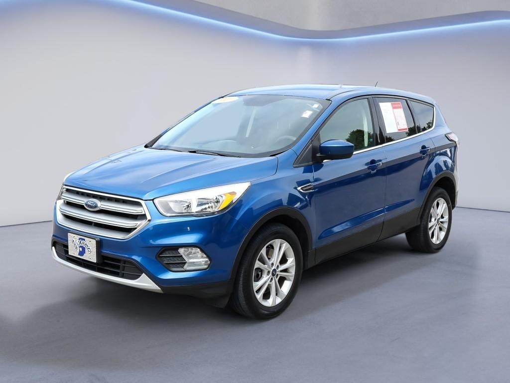 Used 2017 Ford Escape SE Sport Utility