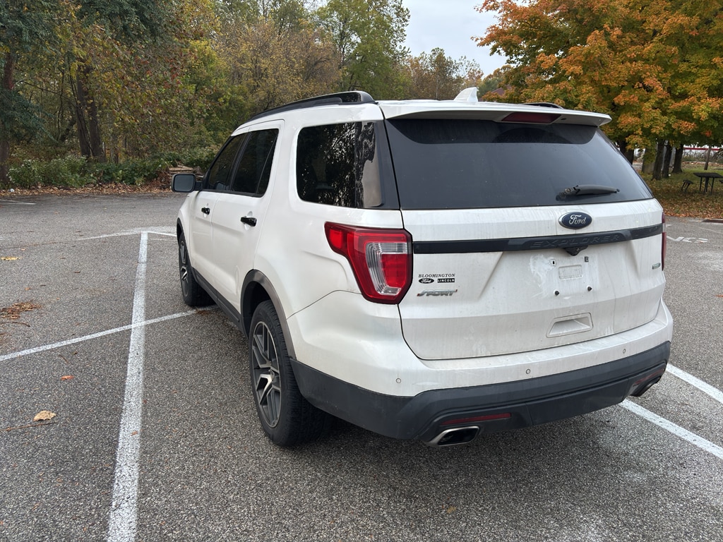 2016 Ford Explorer SUV  2016 Ford Explorer SUV