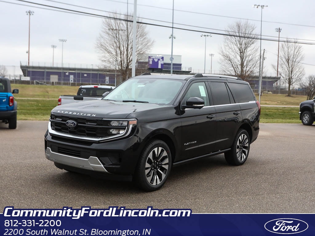 2026 Ford Expedition Platinum's photo