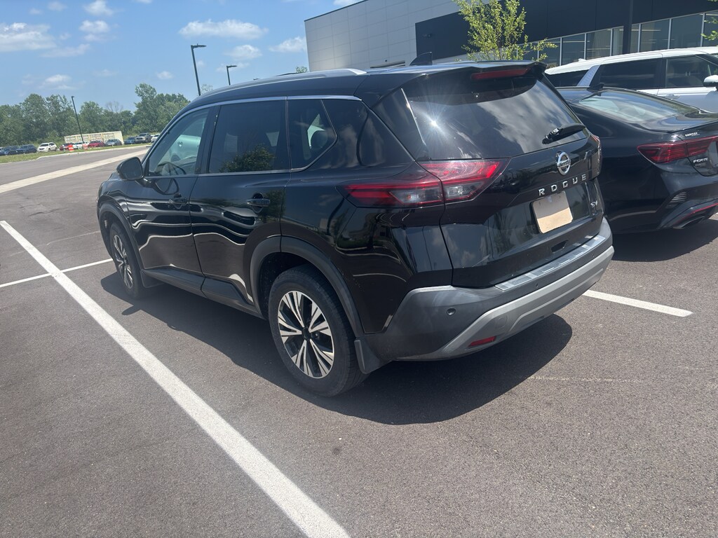 Used 2021 Nissan Rogue SV Sport Utility