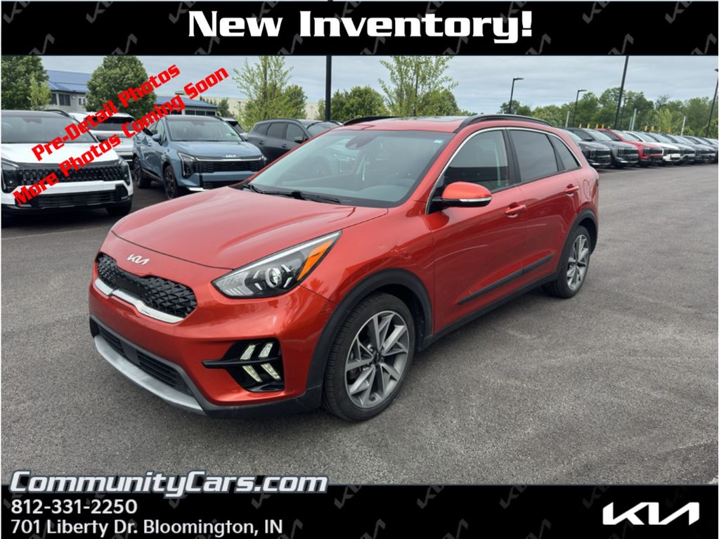 2022 Kia Niro Touring SE's photo