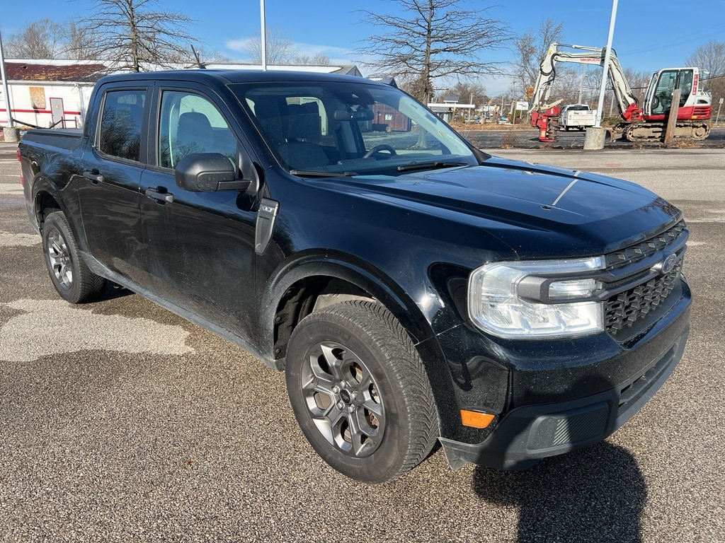 2023 Ford Maverick XLT's photo