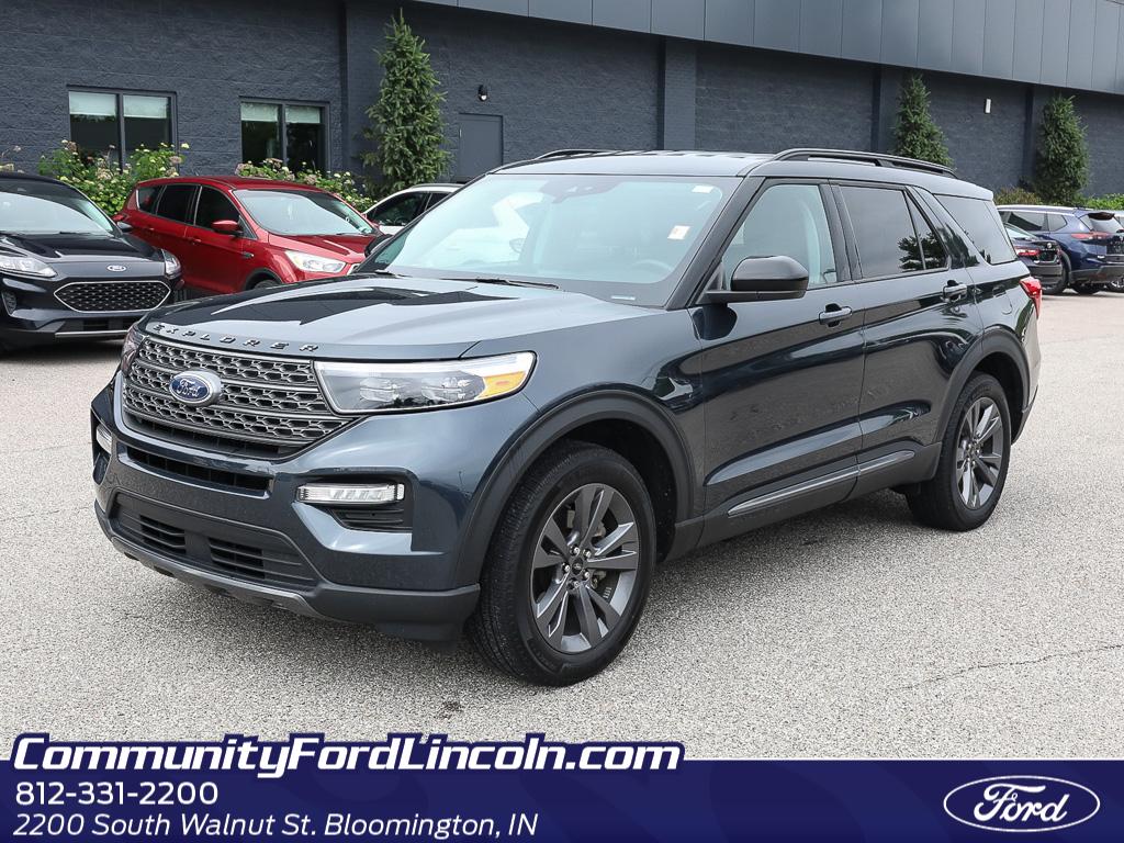 2024 Ford Explorer XLT 4WD's photo