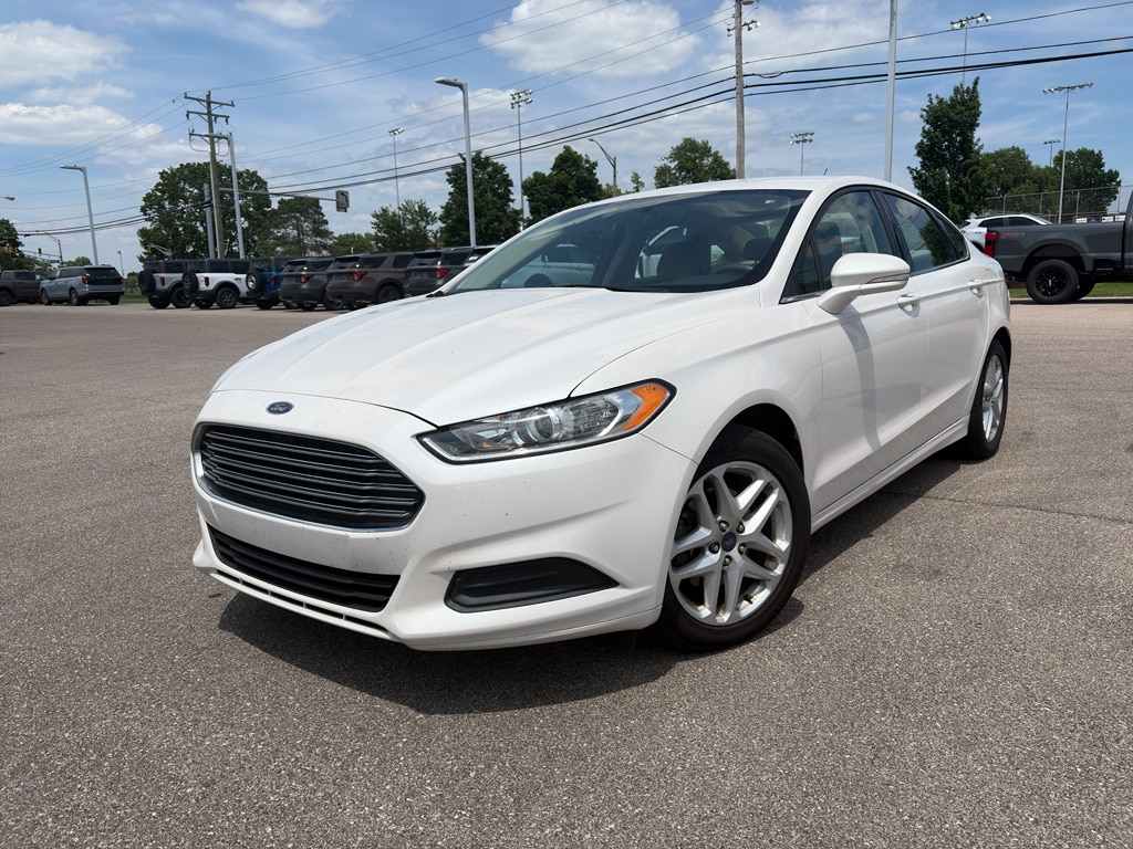 Used 2014 Ford Fusion SE with VIN 1FA6P0H7XE5354258 for sale in Bloomington, IN