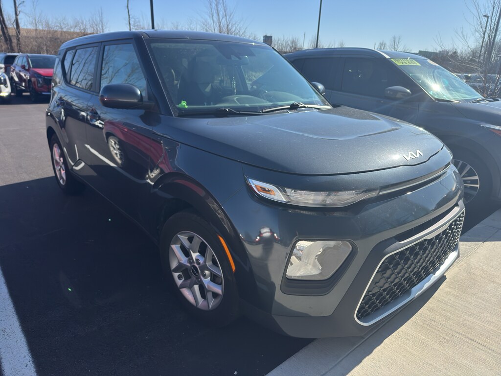 Used 2022 Kia Soul S Hatchback