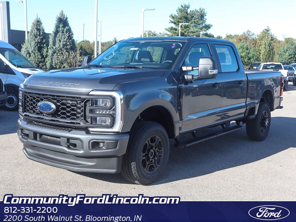 2026 Ford F-250 Crew Cab  2026 Ford F-250 Crew Cab