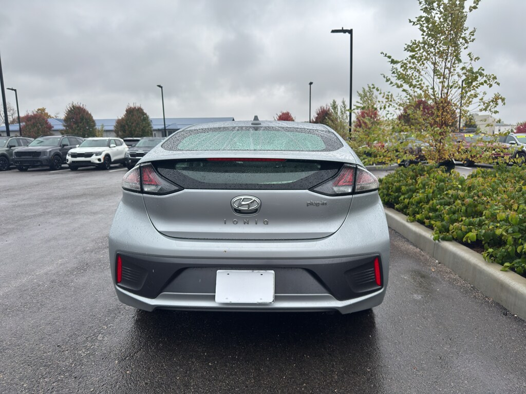 Used 2020 Hyundai IONIQ Plug-In Hybrid SEL Hatchback