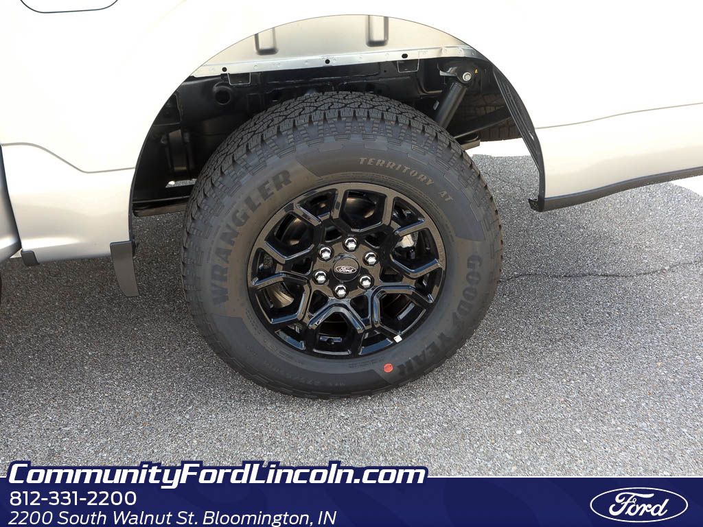 2025 Ford F-150 XLT photo 4