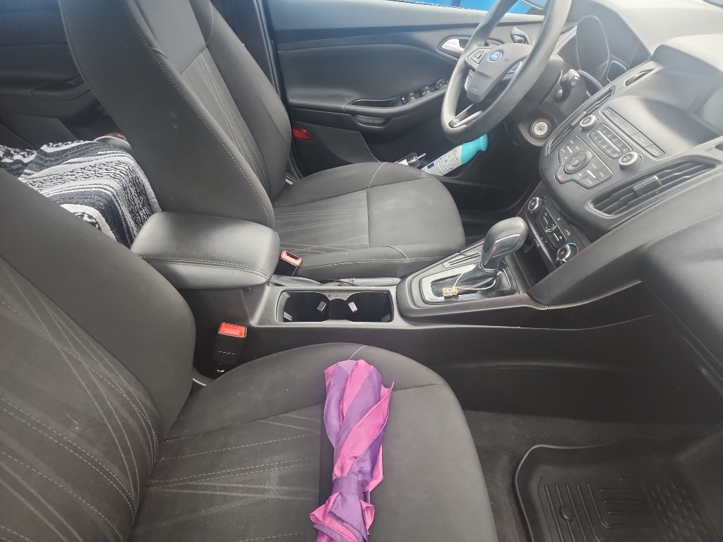 Used 2018 Ford Focus SE Hatchback