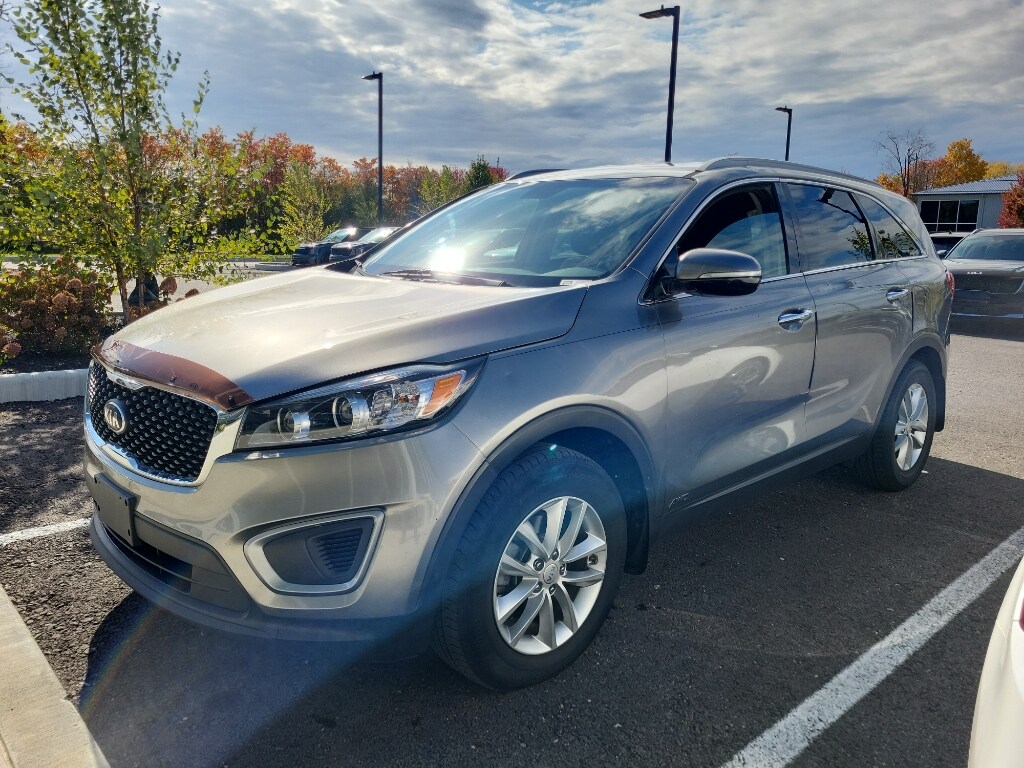 Used 2016 Kia Sorento LX Sport Utility