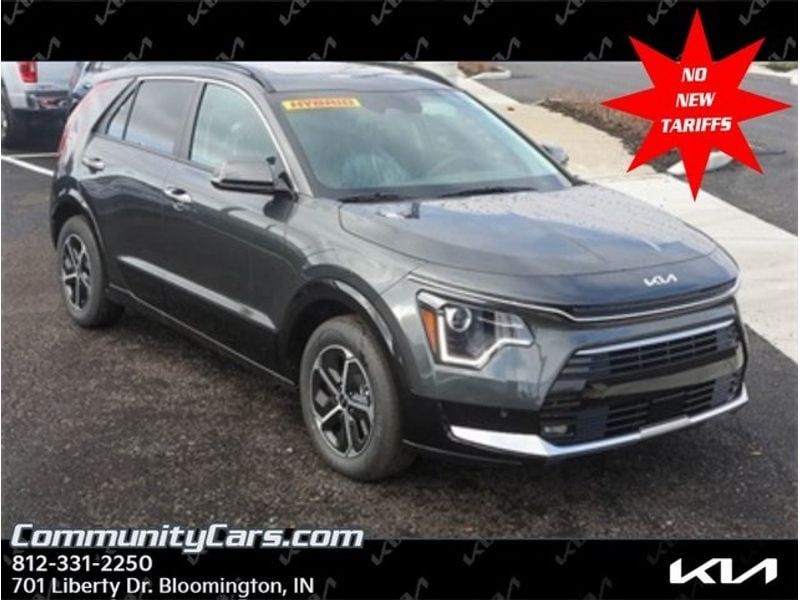 2025 Kia Niro SX's photo