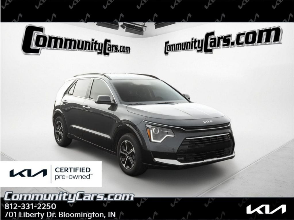 2025 Kia Niro SX's photo