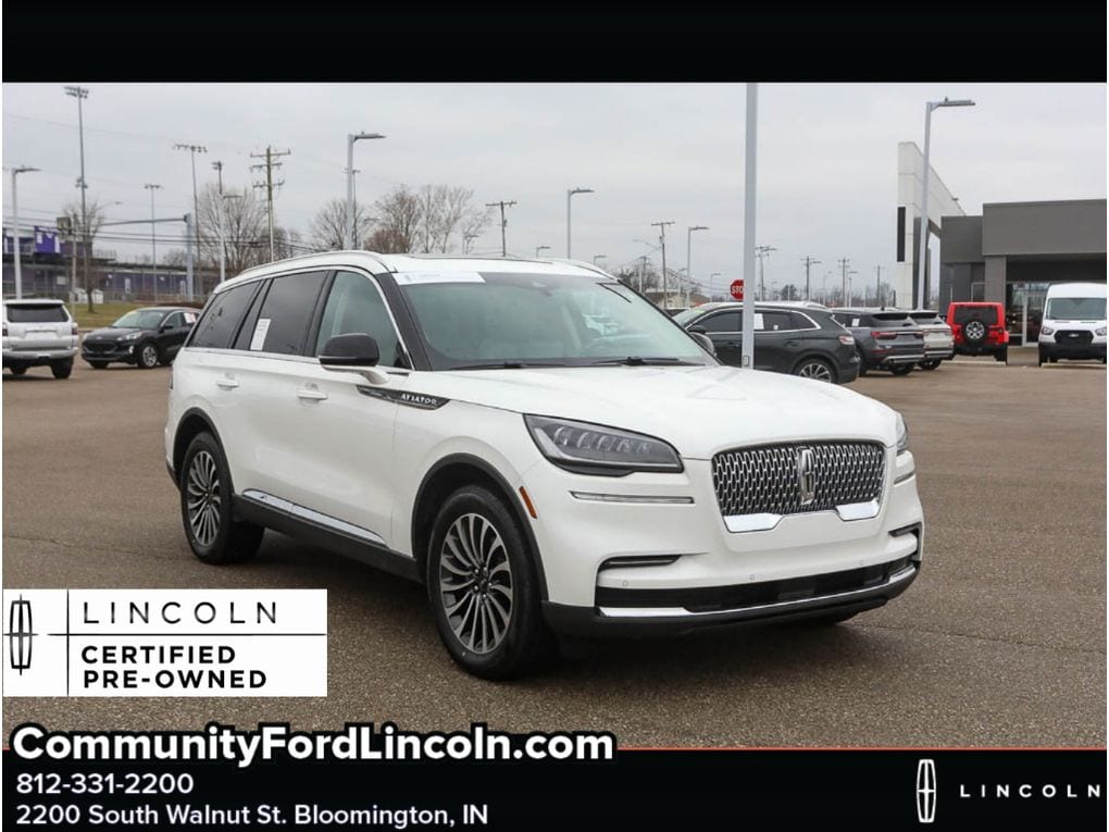 2023 Lincoln Aviator Base's photo