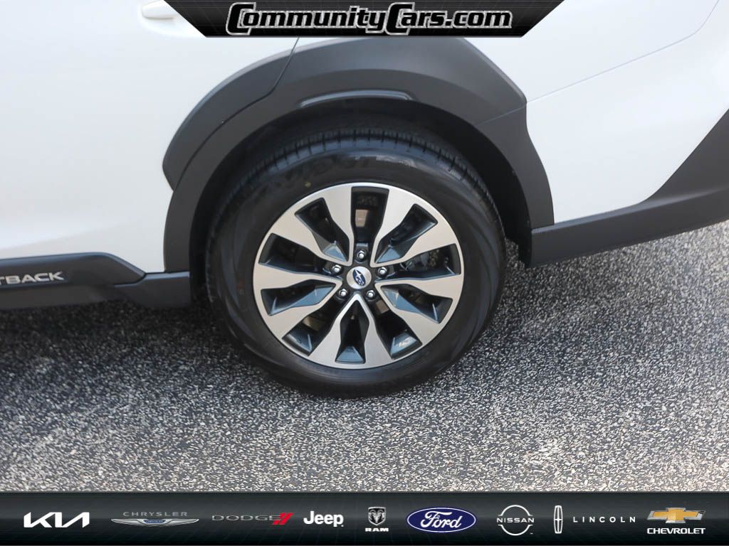 2024 Subaru Outback Limited photo 2