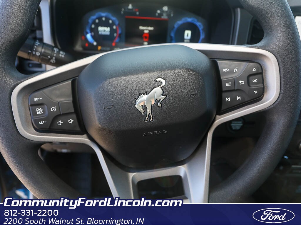 2025 Ford Bronco 4-Door Base - Photo 13