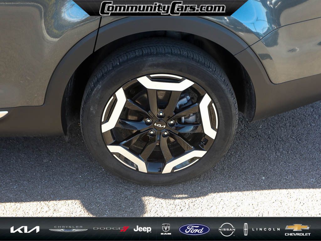 2024 Kia Telluride S photo 2