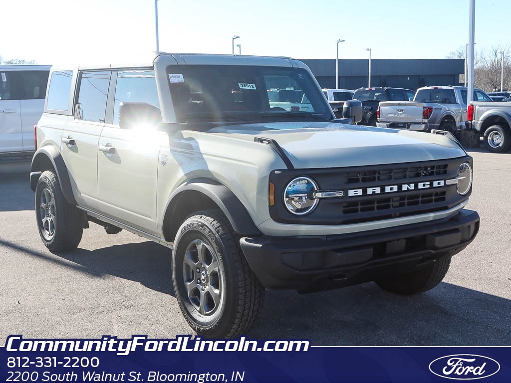 2025 Ford Bronco 4-Door Big Bend's photo