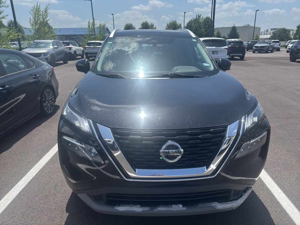 Used 2021 Nissan Rogue SV Sport Utility
