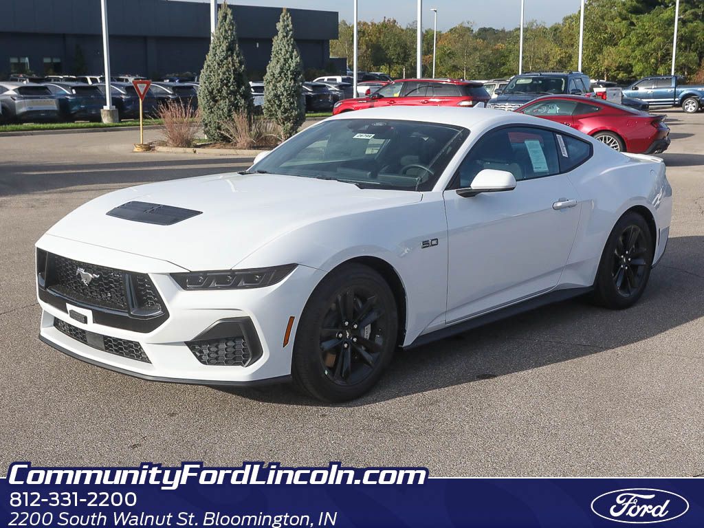 2025 Ford Mustang GT photo 2