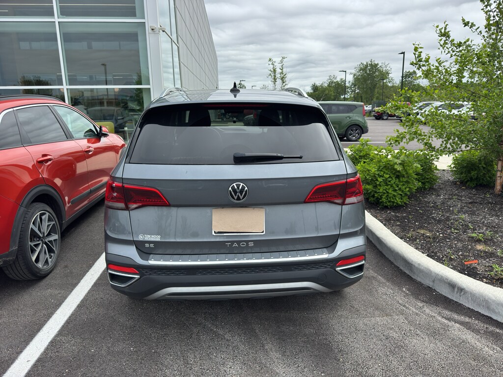 Used 2024 Volkswagen Taos SE Sport Utility