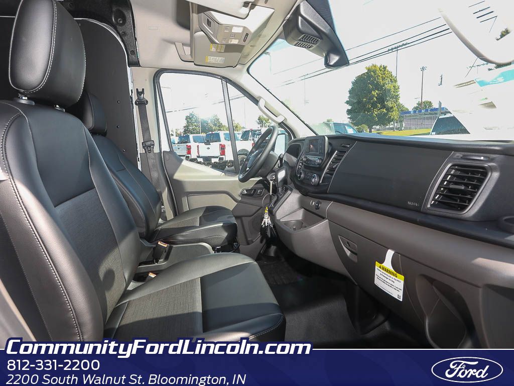 2025 Ford Transit Van Base - Photo 19