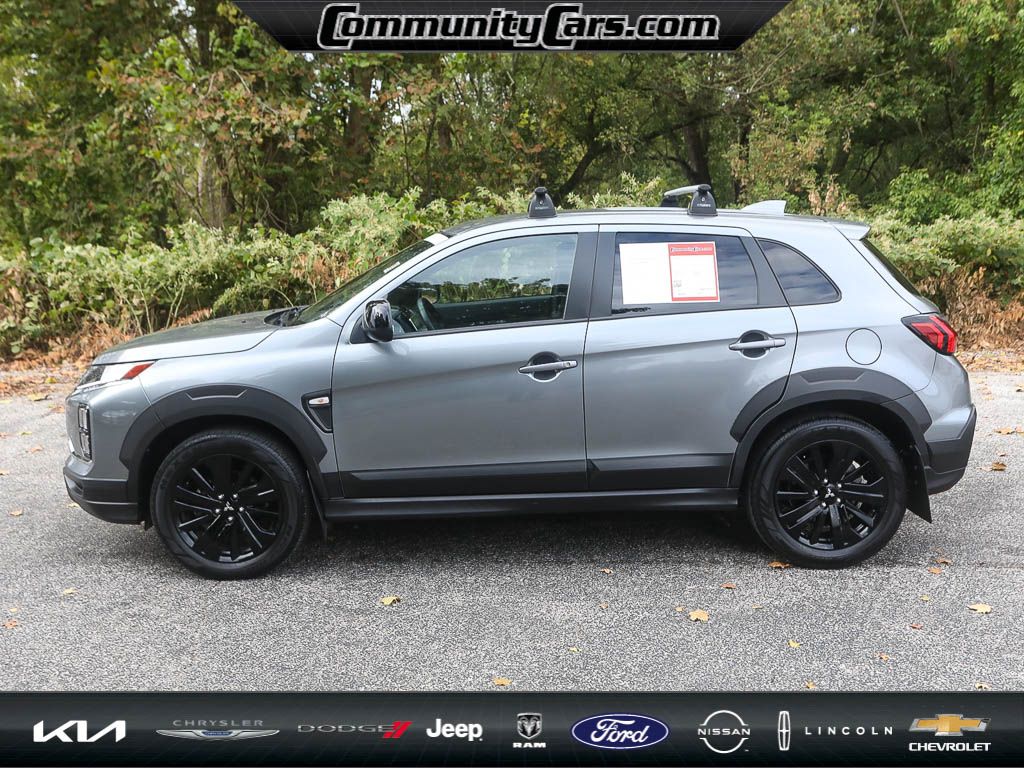 2024 Mitsubishi Outlander Sport ES LE SE photo 3