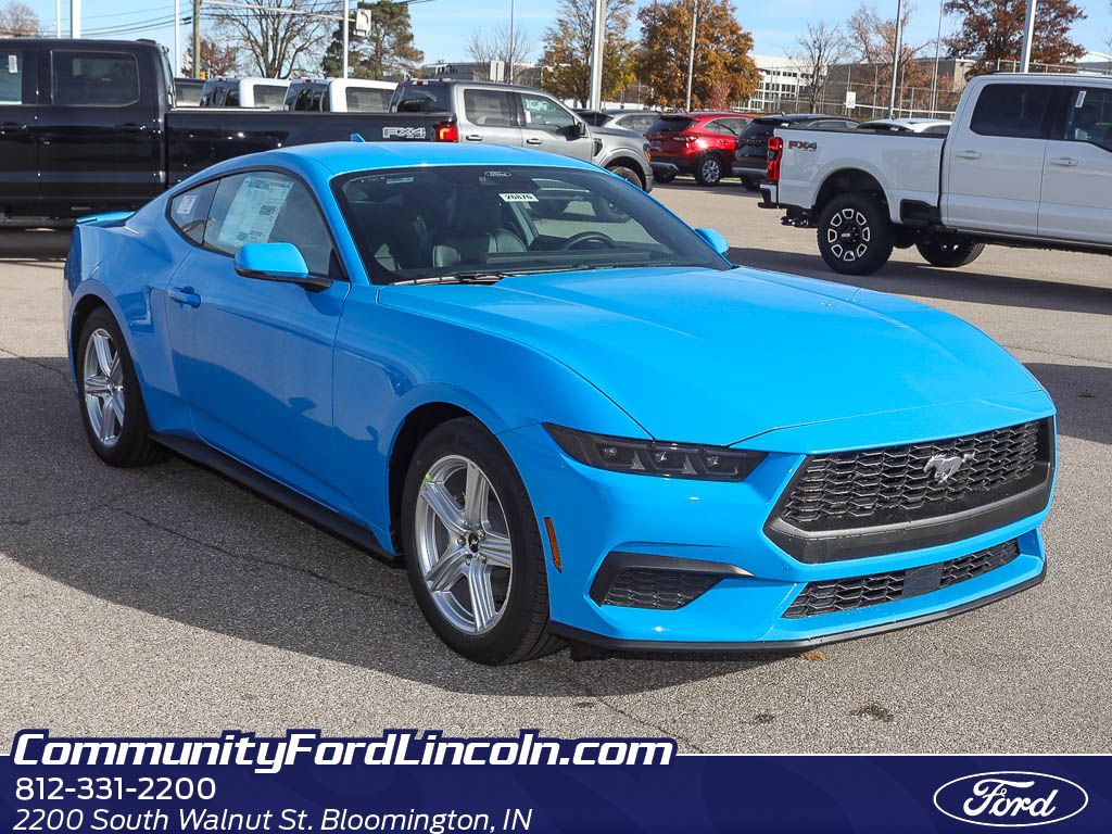 2026 Ford Mustang EcoBoost Premium's photo